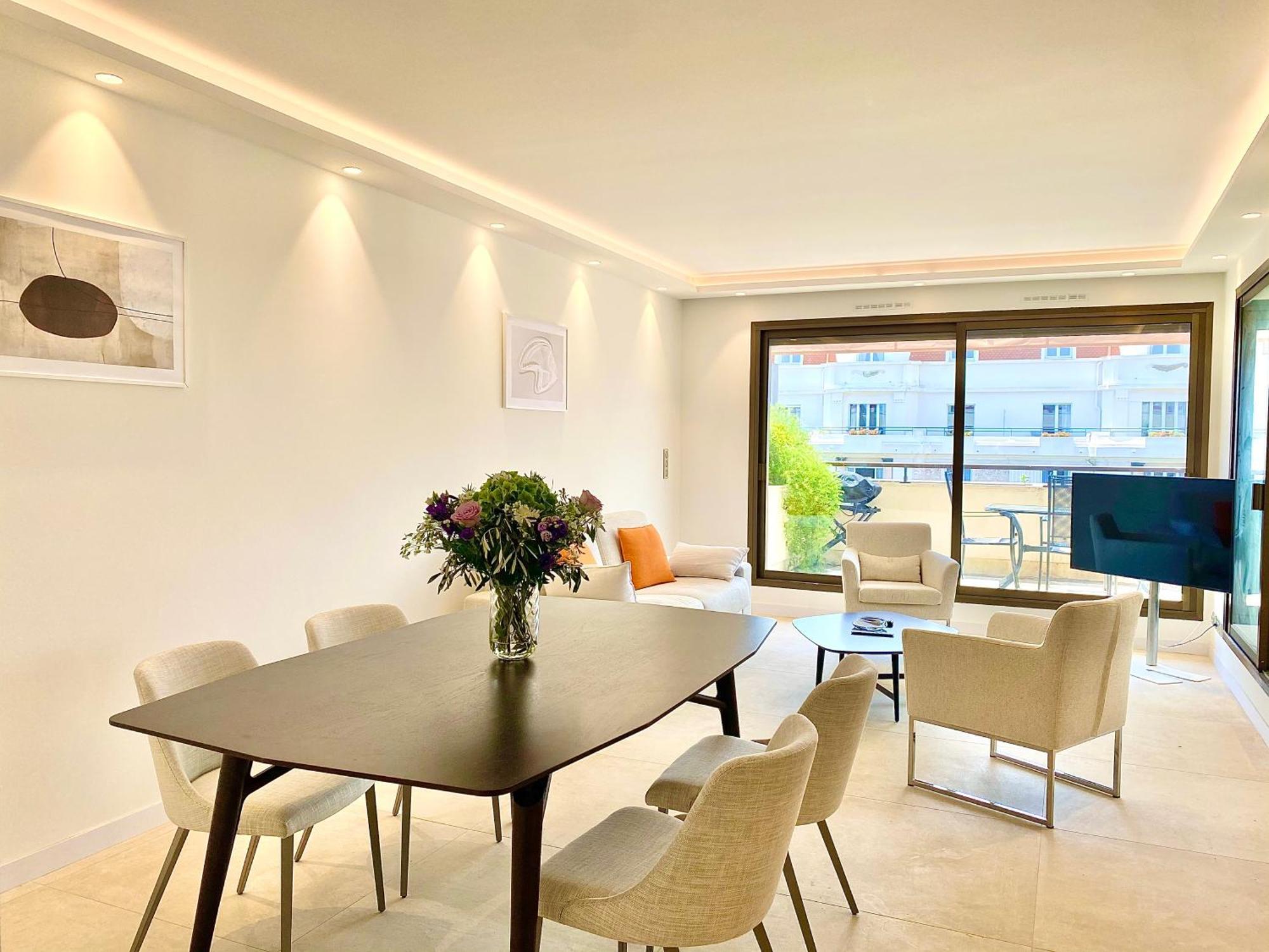 Grand 2 Pieces Gray D'Albion Apartment Cannes Bagian luar foto