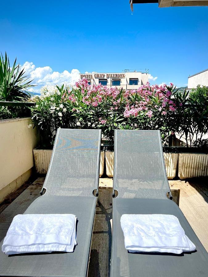 Grand 2 Pieces Gray D'Albion Apartment Cannes Bagian luar foto